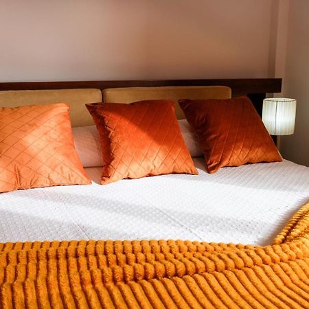 Modern & Spacious Sea View Flat For Lovely Vacation Caniço Exteriör bild